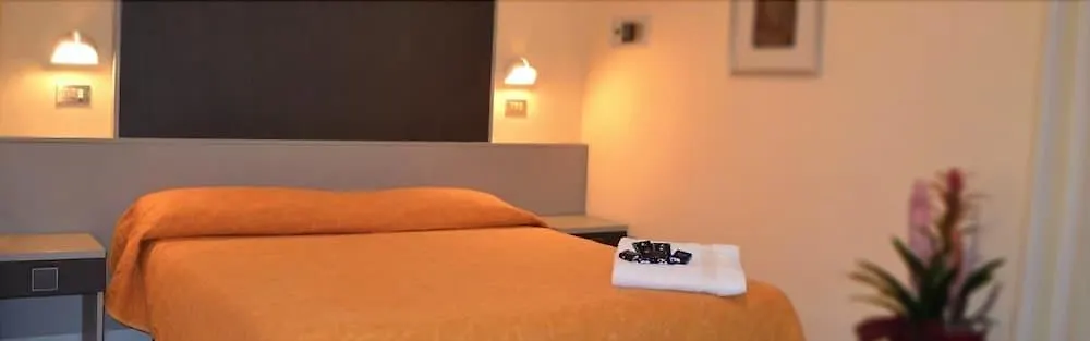 Hotel Abel & Residence 체제나티코