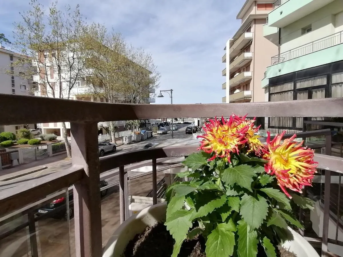 Hotel Abel & Residence 체제나티코