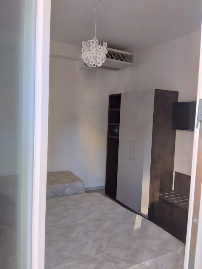 Hotel Abel & Residence 체제나티코